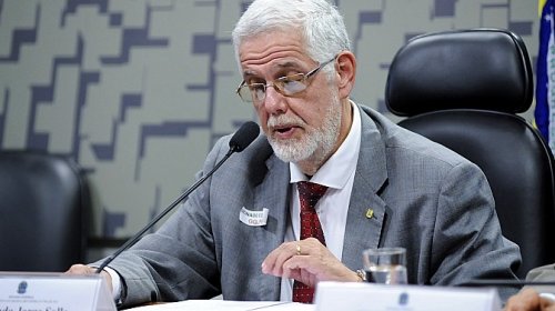 [Deputado baiano entra com ação civil pública contra ministro da Educação após cortes em univer...]