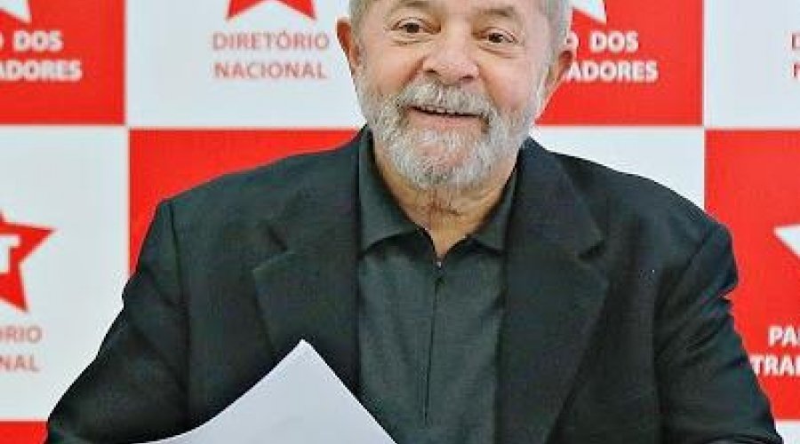 [Lula se reúne com bancada do PT em Brasília]