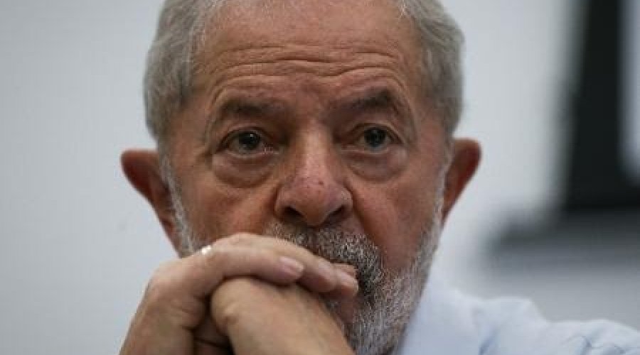 [Lula anuncia que não irá se candidatar a presidência: “Já fui longe demais”]