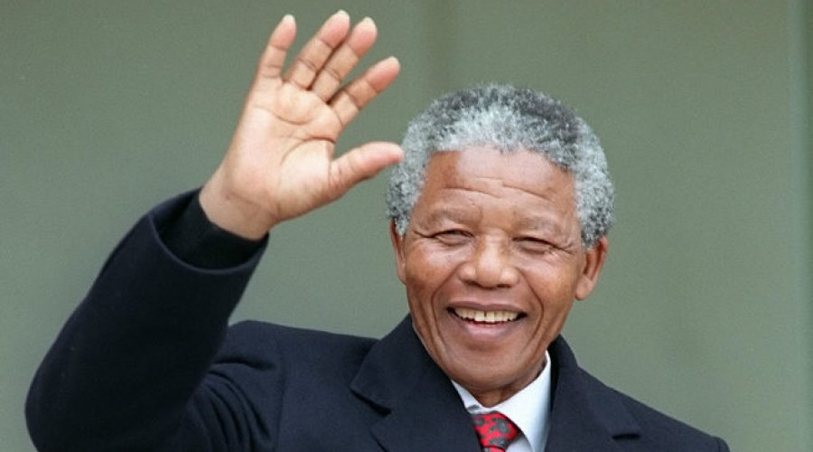 [Pernambues Curioso: Você sabia que dia 18 de Julho é o dia Internacional Internacional de Nelson Mandela? ]