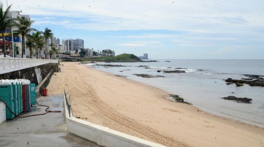 [Prefeitura libera praias de Salvador a partir de segunda]