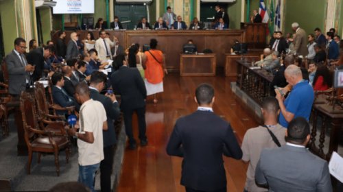 [Câmara de Salvador aprova projetos do Executivo e dos vereadores]