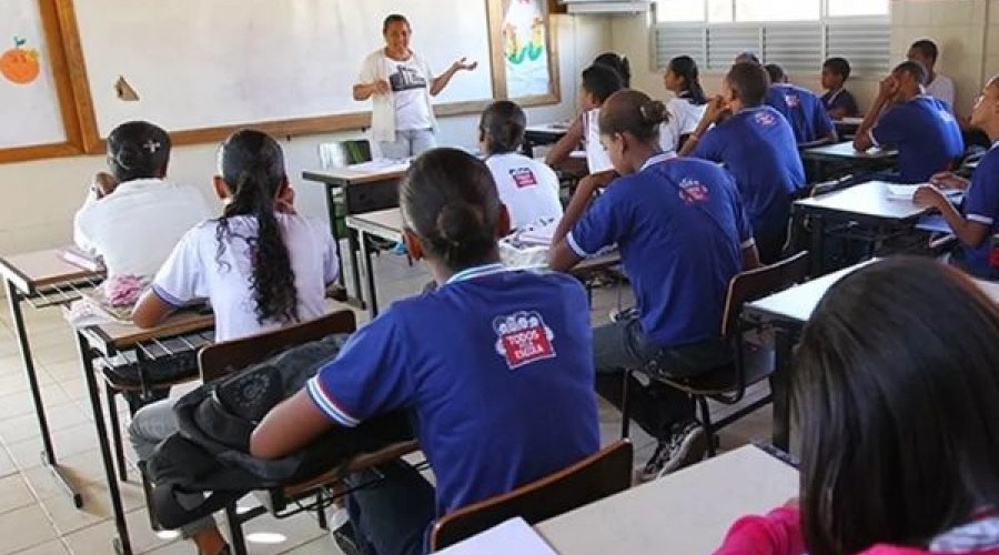 [Projeto propõe ensino da Lei Maria da Penha nas escolas de ensino médio da Bahia]