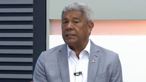 [Jerônimo promete 450 novas UBSs e ampliação de hospitais e policlínicas se for reeleito]