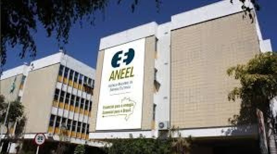 [Aneel quita empréstimo a distribuidoras e luz terá redução de 3,7% em média]