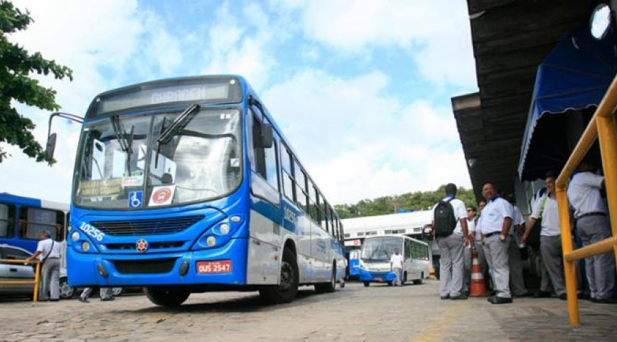 [Atenção, ônibus podem parar: rodoviários iniciam protocolo para estado de greve ]