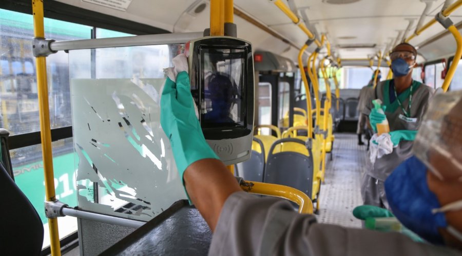 [Transporte público de Salvador recebe medidas de prevenção ao coronavírus]