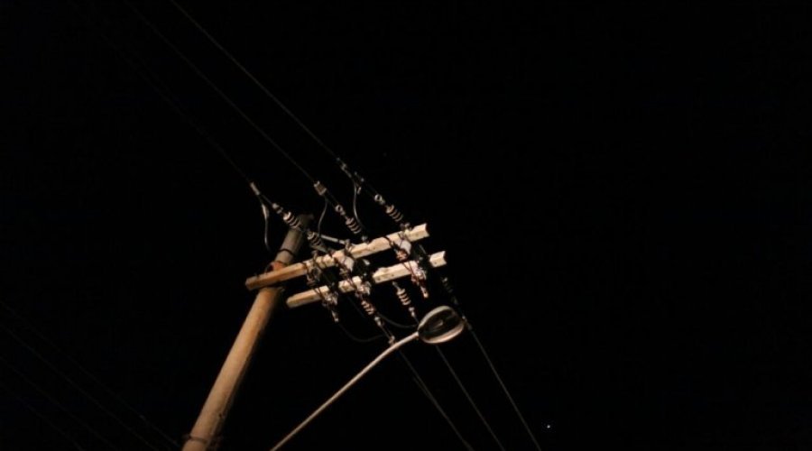 [Moradores de bairros do Subúrbio ficam sem energia na madrugada e manhã desta sexta]