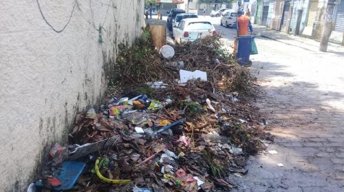[Limpurb permanece atenta a queimadas ao ar livre na capital baiana ]