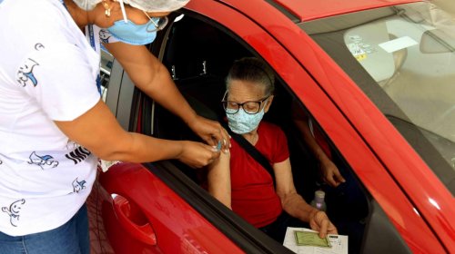 [Salvador segue com vacinação para idosos a partir de 79 anos nesta sexta (5)]