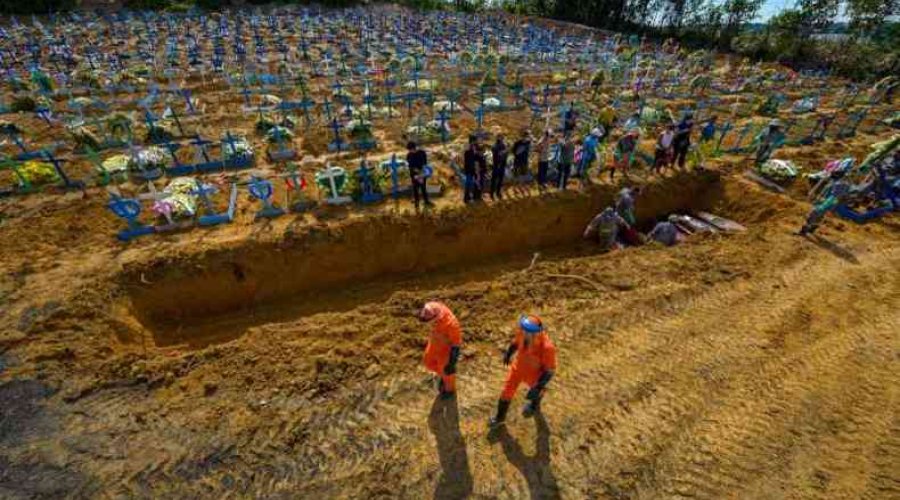 [Covid-19: Brasil tem 3,5 mil mortes por covid-19 em 24 horas]