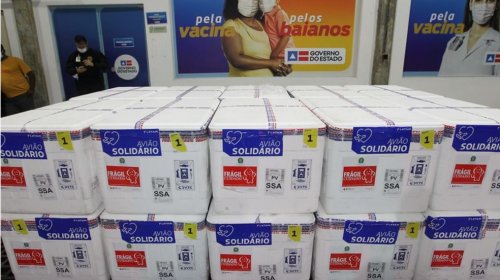 [Primeiro lote com 26.910 doses de vacina da Pfizer chega à Bahia nesta segunda-feira]