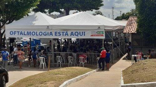 [Moradores de Pernambués foram contemplados com mais de 316 exames gratuitos de oftalmologista ...]