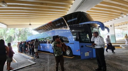 [Governo antecipa retorno de transportes intermunicipais e ferries com capacidade reduzida]