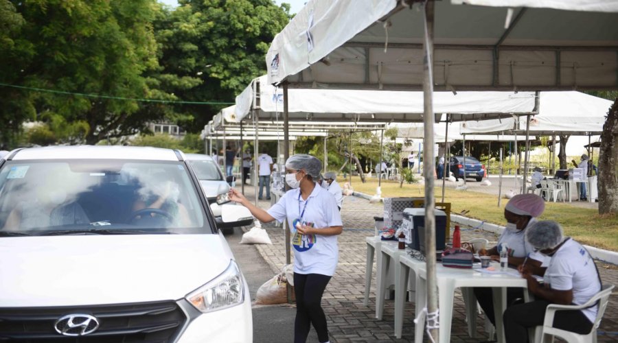 [Prefeitura prossegue com vacinação da segunda dose nesta terça (27) ]