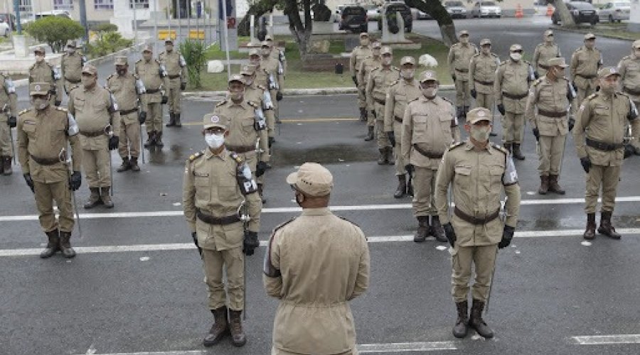 [Bahia promete punir policiais que participarem dos atos bolsonaristas do 7 de setembro]