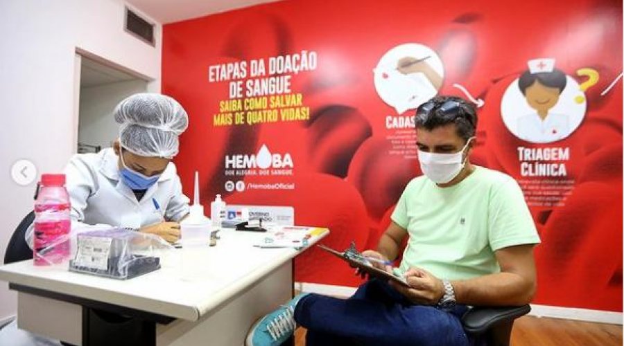 [Hemoba promove campanha Junho Vermelho para incentivo à doação de sangue]