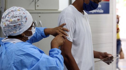 [Vacina contra meningites está disponível nos 156 postos de imunização de Salvador]