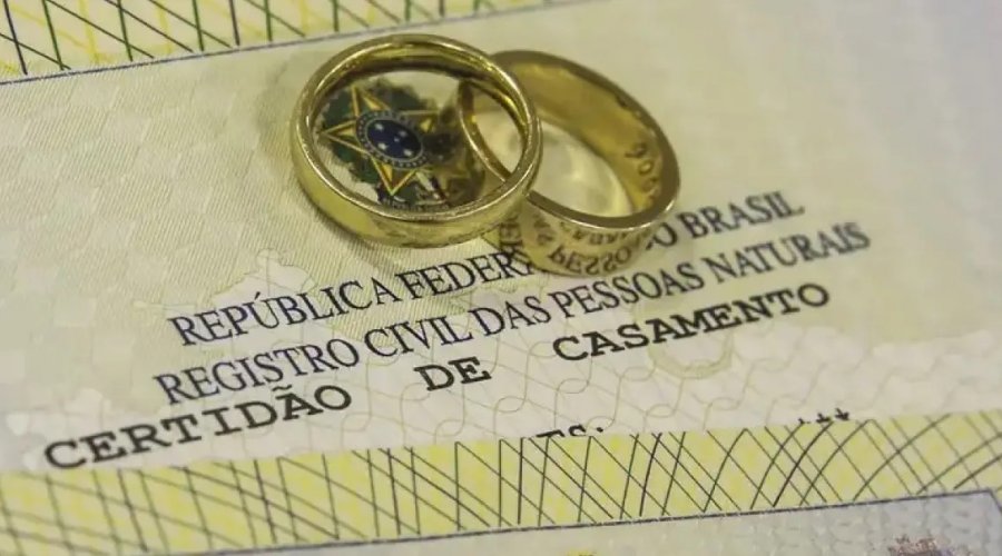[Casamentos diminuem pelo segundo ano seguido na Bahia; apenas uniões homoafetivas crescem]