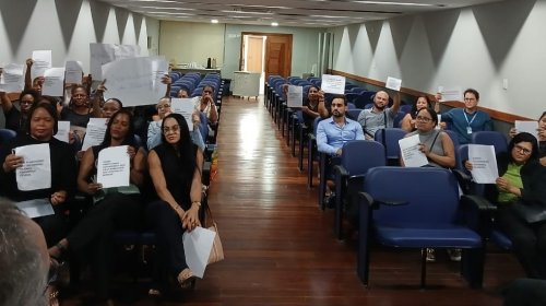 [Sindilimp-BA reage à decisão da Caixa que pode gerar demissão em massa de telefonistas]