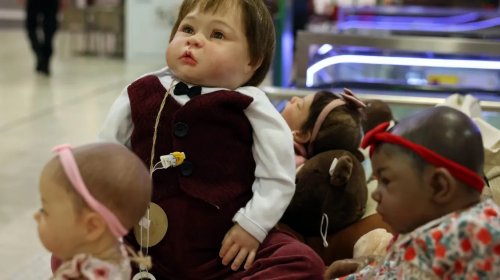 [Bebê Reborn: Por dentro da febre dos bonecos hiper-realistas que chegam a custar R$ 1.500 em Salvador]