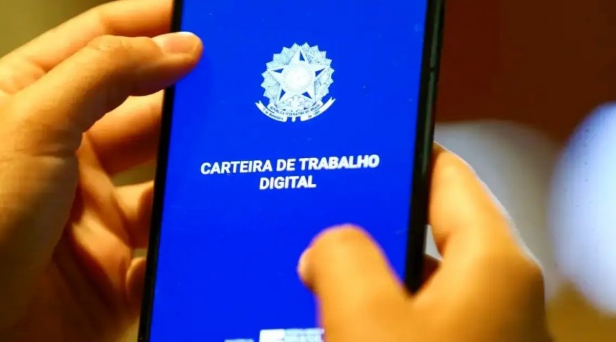 [Emprego formal registra queda de 32% em julho, mostra Caged]