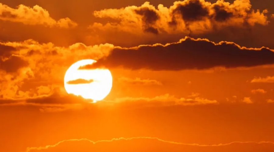 [Índice de radiação ultravioleta pode atingir nível extremo em cidades baianas até domingo]
