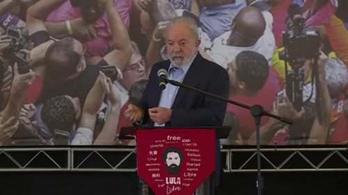 [“Fui vítima da maior mentira jurídica contada em 500 anos de história do Brasil”, diz Lula em...]