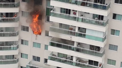 [Veja vídeo: Apartamento pega fogo na Av. Tancredo Neves]